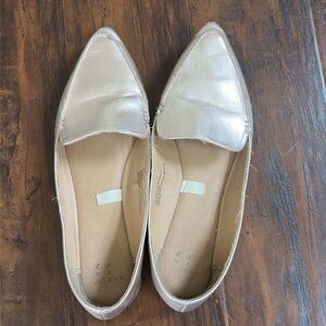 A New Day Women's Rose Gold Pointed Flats. Size 7